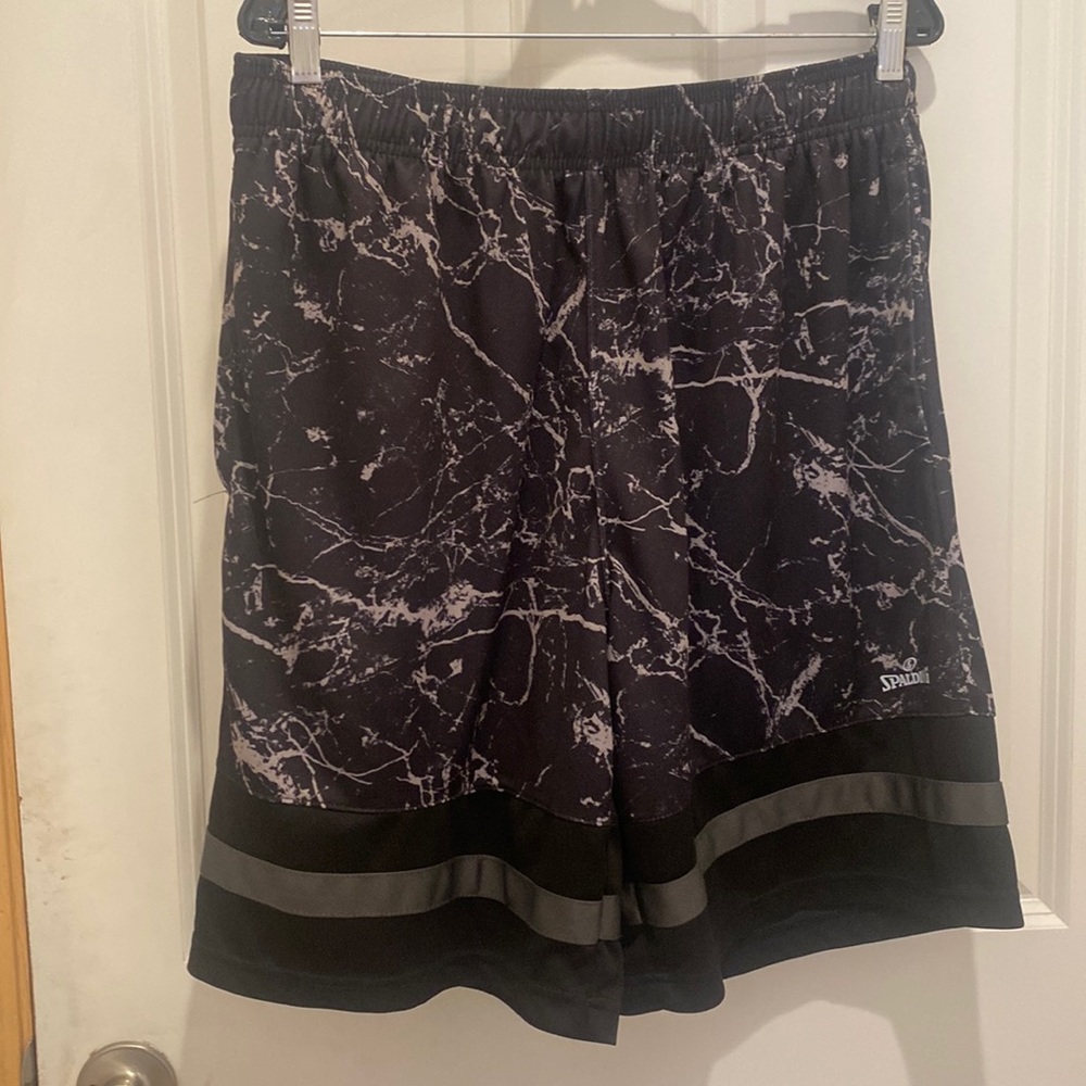 Mens Spalding Black Shorts.  Size XL